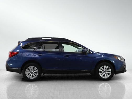 Abyss Blue Pearl 2019 Subaru Outback 2.5i Premium