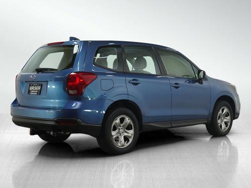 2017 Subaru Forester 2.5i