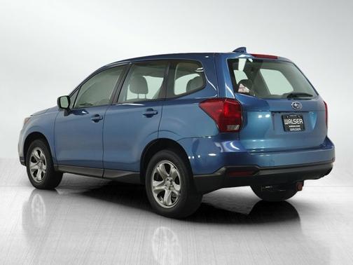 2017 Subaru Forester 2.5i