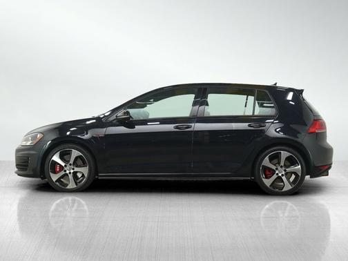 2017 Volkswagen Golf GTI SE