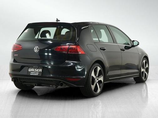 2017 Volkswagen Golf GTI SE