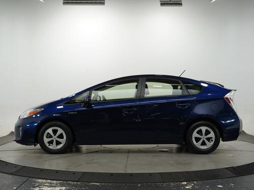 2014 Toyota Prius Two