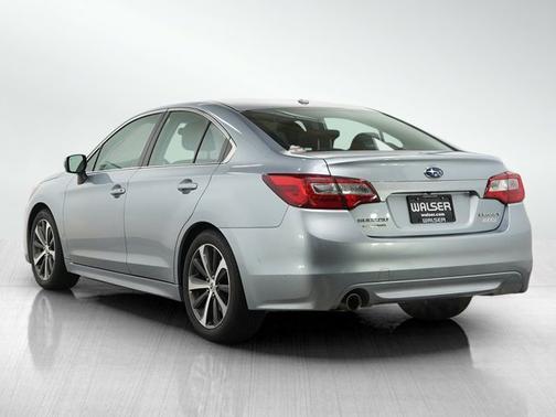 Ice Silver Metallic 2015 Subaru Legacy 2.5i Limited
