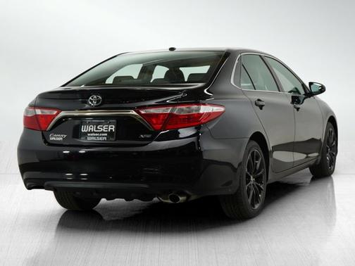 2016 Toyota Camry XSE
