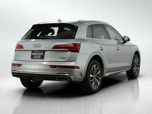 2023 Audi Q5 S line Premium Plus