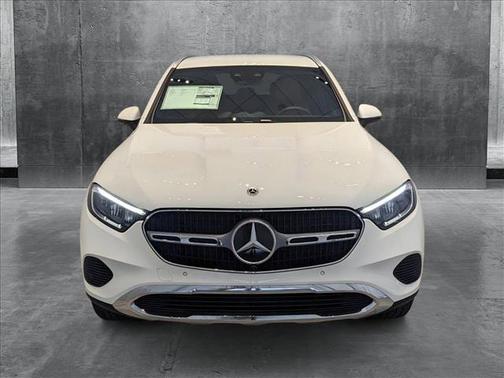2025 Mercedes-Benz GLC 350e Base