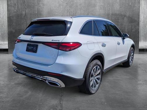 2025 Mercedes-Benz GLC 300 4MATIC