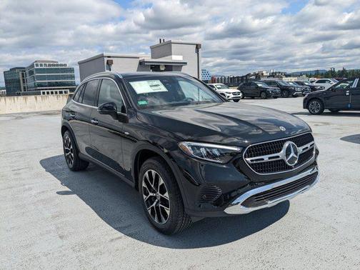 2025 Mercedes-Benz GLC 350e Base
