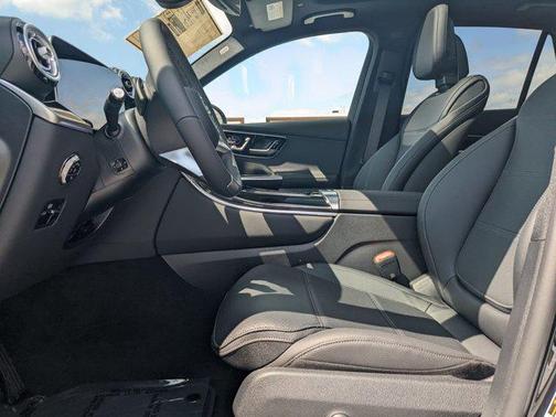 2025 Mercedes-Benz GLC 350e Base