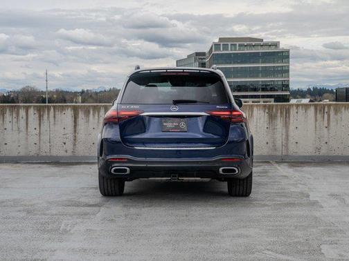 MANUFAKTUR Mystic Blue Metallic 2026 Mercedes-Benz GLE 450 4MATIC
