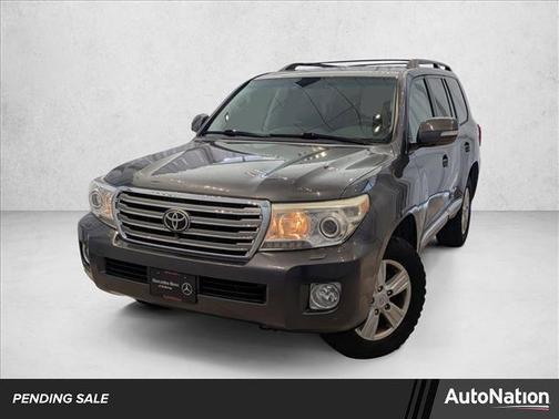 2013 Toyota Land Cruiser Base