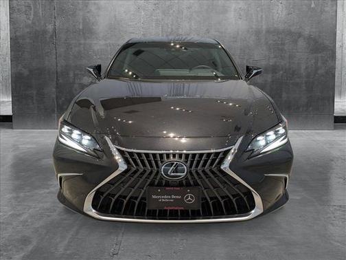 2023 Lexus ES 300h Ultra Luxury