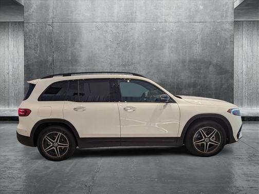 2024 Mercedes-Benz EQB 300 4MATIC
