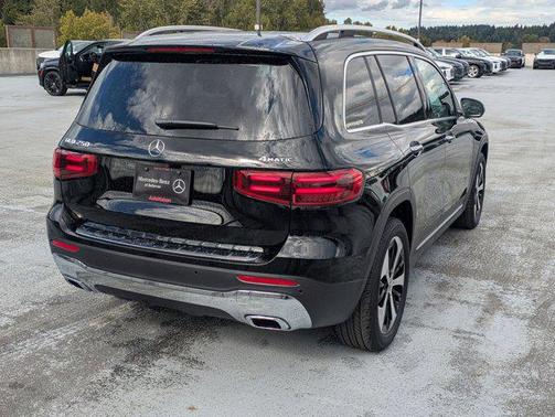 Night Black 2026 Mercedes-Benz GLB 250 4MATIC