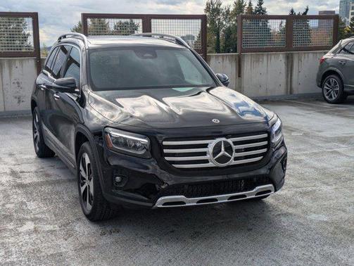 Night Black 2026 Mercedes-Benz GLB 250 4MATIC