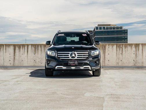 Night Black 2026 Mercedes-Benz GLB 250 4MATIC