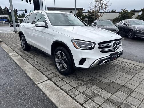Polar White 2022 Mercedes-Benz GLC 300 4MATIC