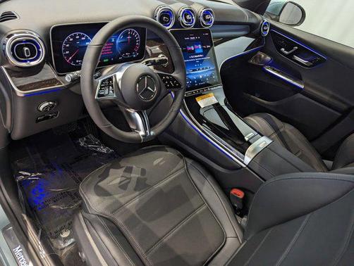 2025 Mercedes-Benz GLC 350e Base