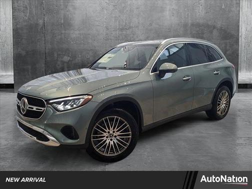 2025 Mercedes-Benz GLC 300 4MATIC