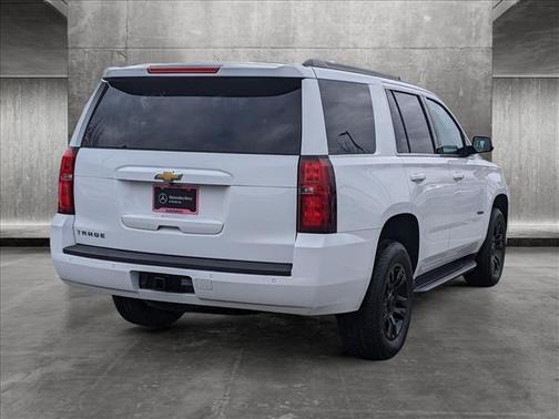 Photo 5 of 24 of 2017 Chevrolet Tahoe LS