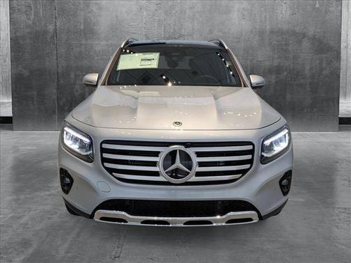 2025 Mercedes-Benz GLB 250 4MATIC