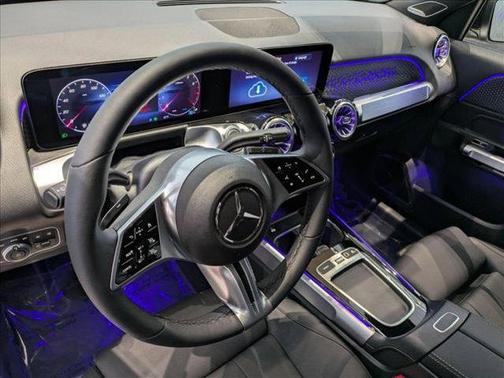2025 Mercedes-Benz GLB 250 4MATIC