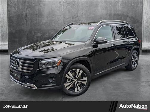 2025 Mercedes-Benz GLB 250 4MATIC