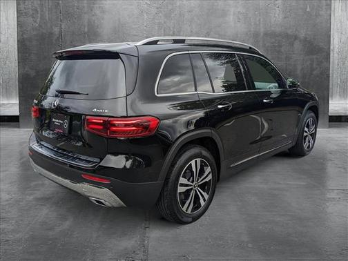 2025 Mercedes-Benz GLB 250 4MATIC