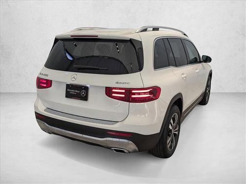 2025 Mercedes-Benz GLB 250 4MATIC