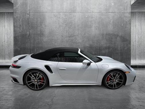 2024 Porsche 911 Turbo