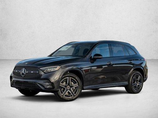 Graphite Grey Metallic 2026 Mercedes-Benz GLC 300 4MATIC