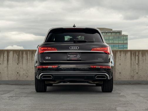 Black 2022 Audi Q5 45 S line Premium Plus