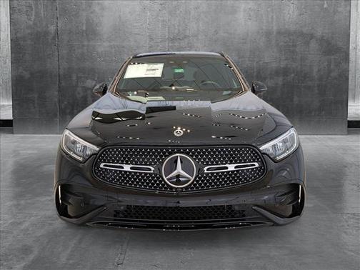 2025 Mercedes-Benz GLC 350e Base