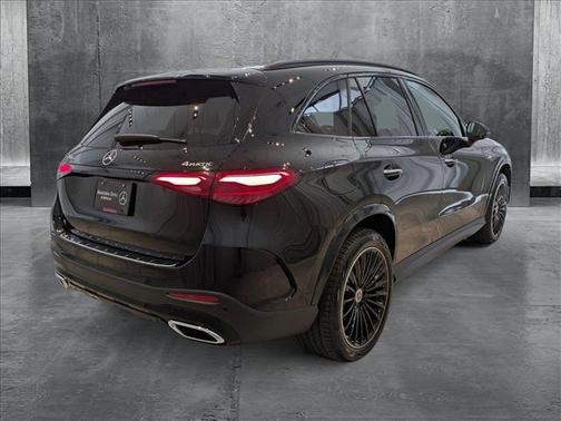 2025 Mercedes-Benz GLC 350e Base