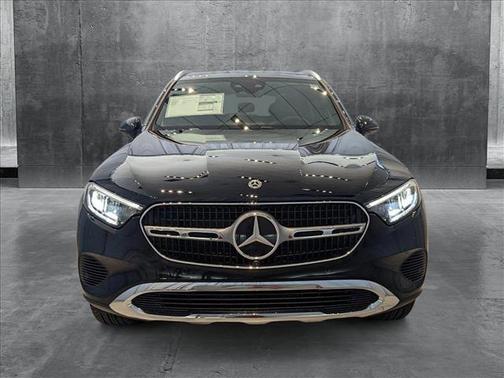 2025 Mercedes-Benz GLC 350e Base
