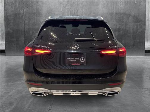 2025 Mercedes-Benz GLC 350e Base