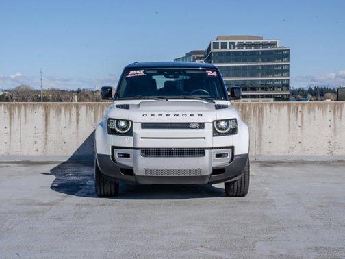 Fuji White 2024 Land Rover Defender 130 P300 S