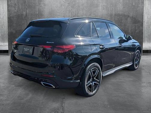 2025 Mercedes-Benz GLC 300 4MATIC
