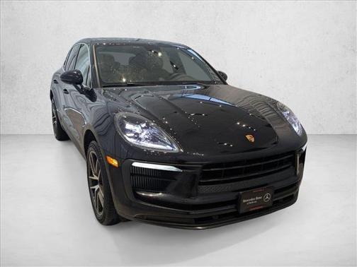2022 Porsche Macan S