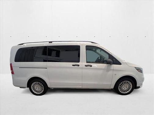 2018 Mercedes-Benz Metris Base