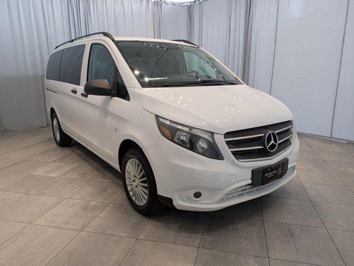 2018 Mercedes-Benz Metris Base