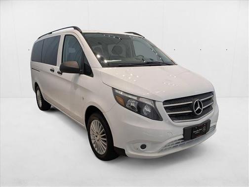 2018 Mercedes-Benz Metris Base