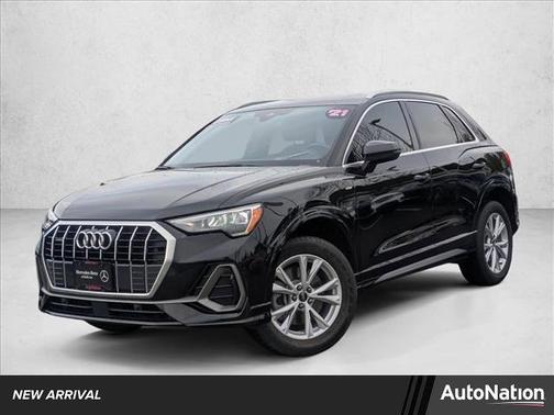 2021 Audi Q3 45 S line Premium