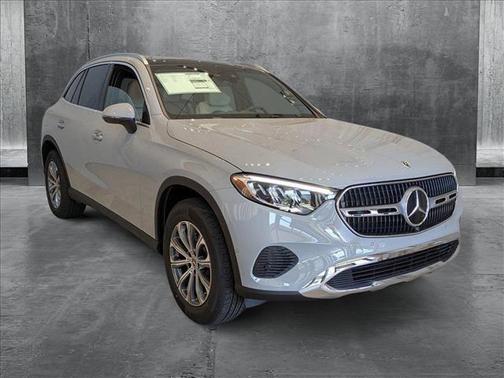 2025 Mercedes-Benz GLC 300 4MATIC
