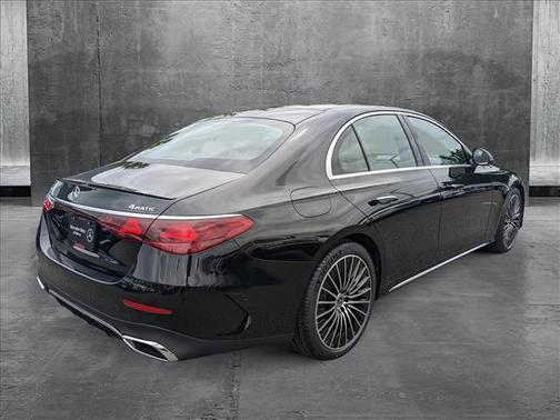 2025 Mercedes-Benz E-Class 4MATIC