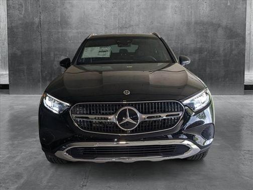 2025 Mercedes-Benz GLC 350e Base