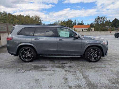 2026 Mercedes-Benz GLS 450 4MATIC