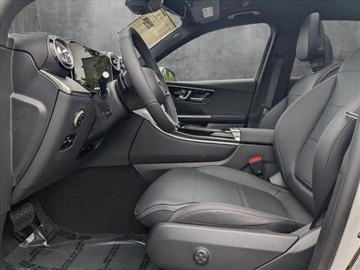 2025 Mercedes-Benz GLC 350e Base