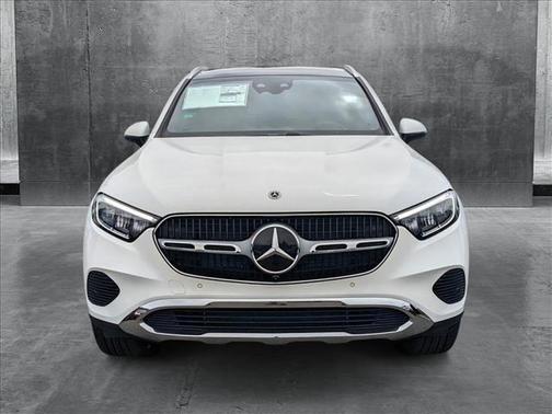 2025 Mercedes-Benz GLC 350e Base