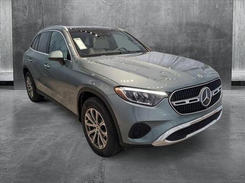 2025 Mercedes-Benz GLC 300 4MATIC